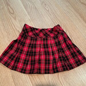 Garanimals‎ red and black plaid skort 2T